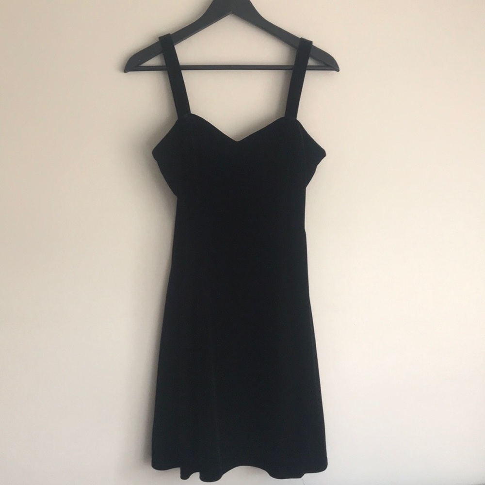 ONYX Nite Velvet Dress
